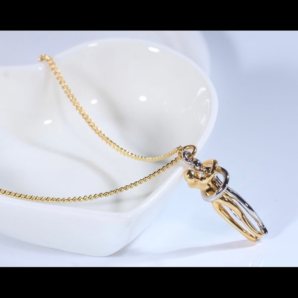 NWT Hug Pendant Necklace 3/$23